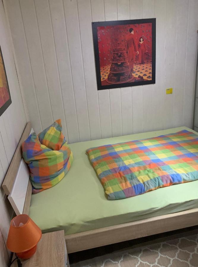 Schoenes Zimmer Im Seterant/Untergeschoss Есен Екстериор снимка