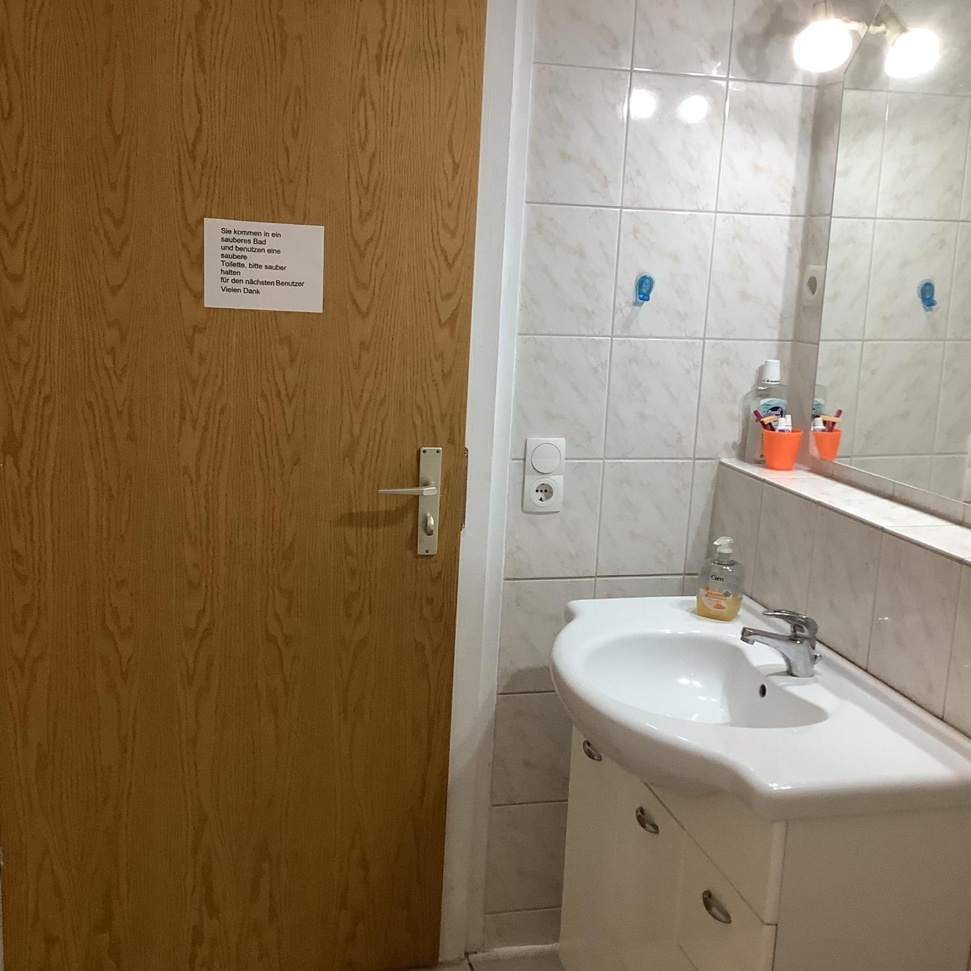 Schoenes Zimmer Im Seterant/Untergeschoss Есен Екстериор снимка