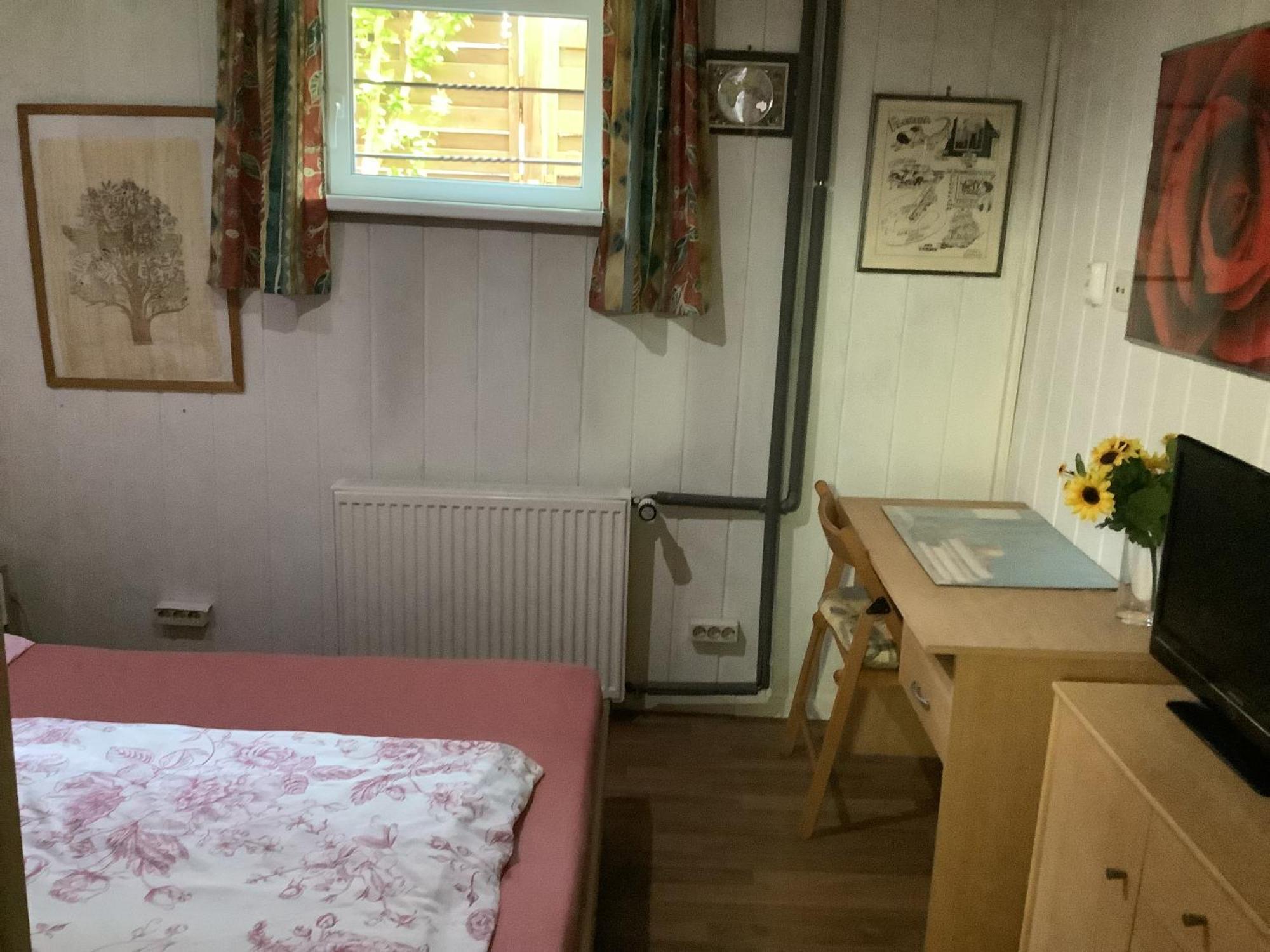 Schoenes Zimmer Im Seterant/Untergeschoss Есен Екстериор снимка