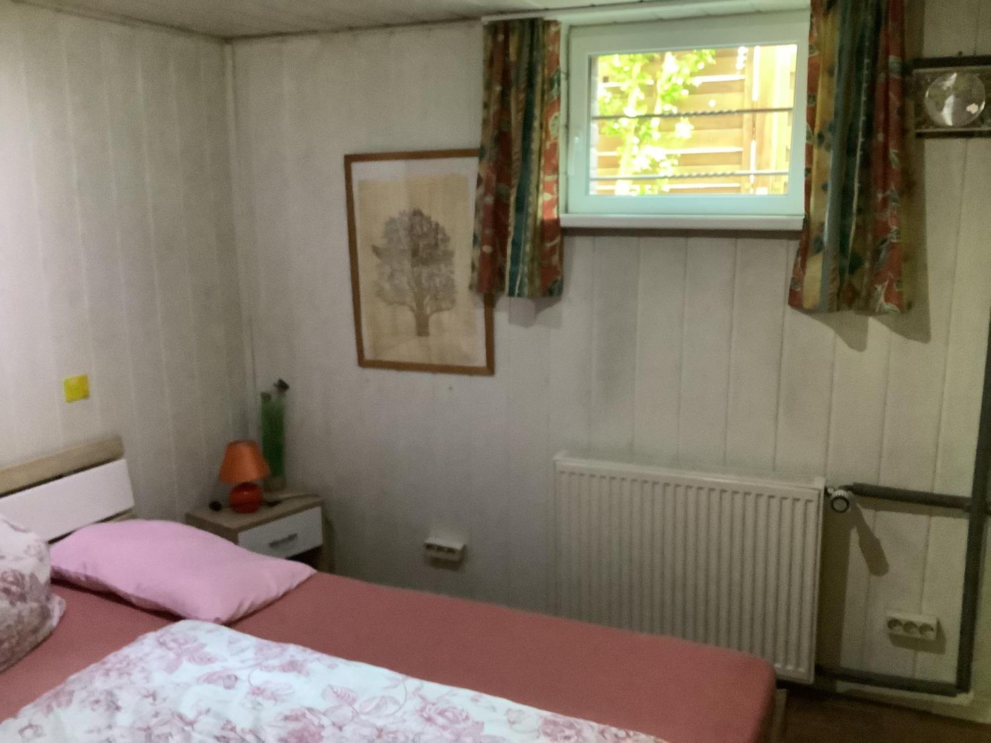 Schoenes Zimmer Im Seterant/Untergeschoss Есен Екстериор снимка