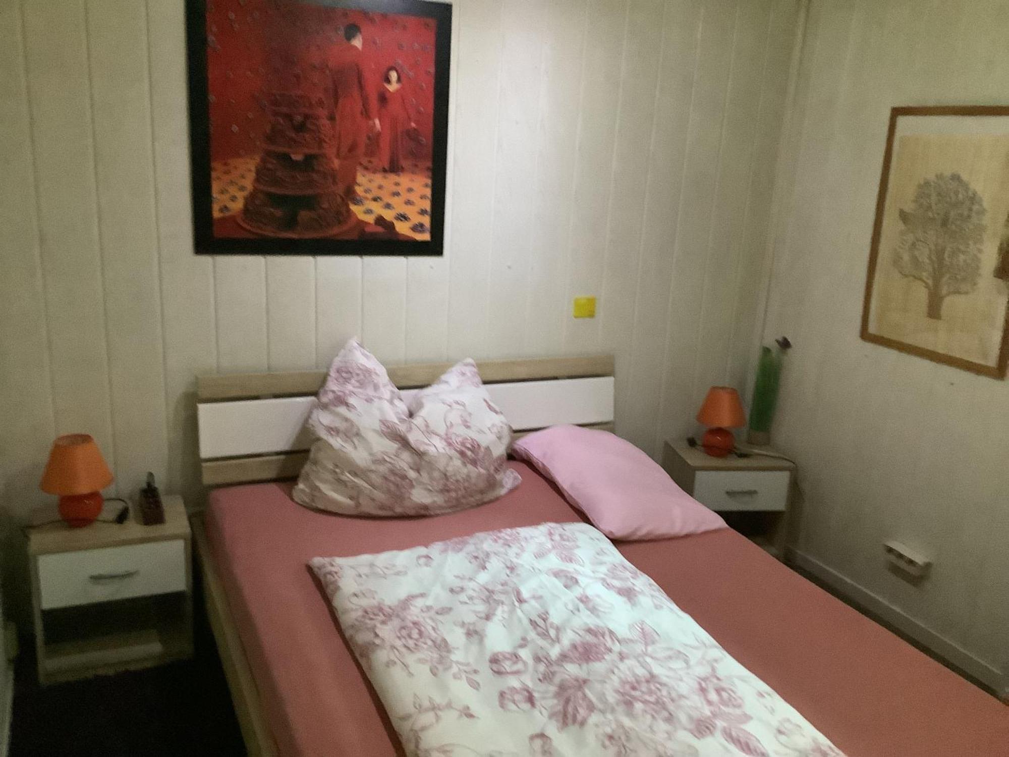 Schoenes Zimmer Im Seterant/Untergeschoss Есен Екстериор снимка