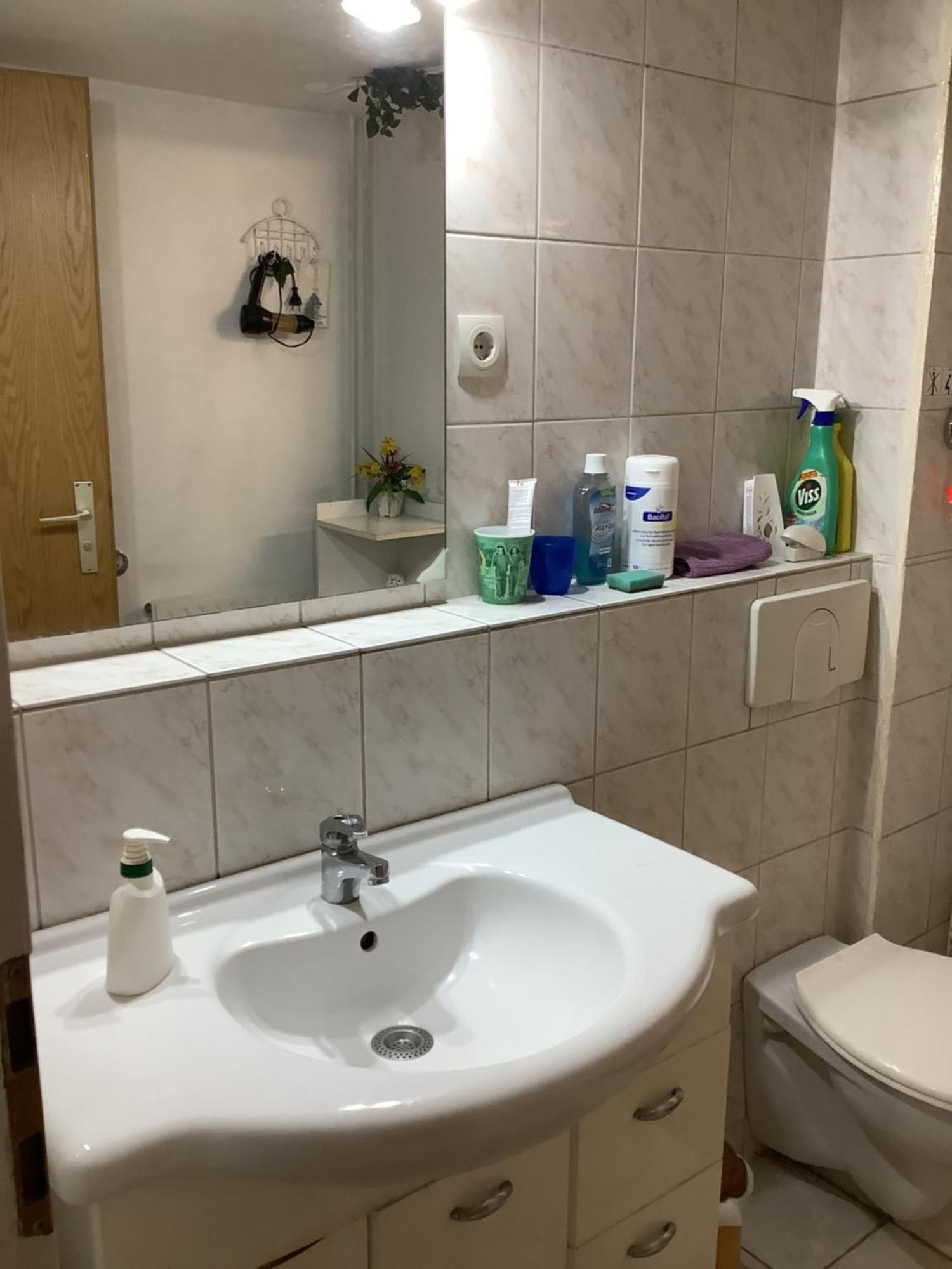 Schoenes Zimmer Im Seterant/Untergeschoss Есен Екстериор снимка