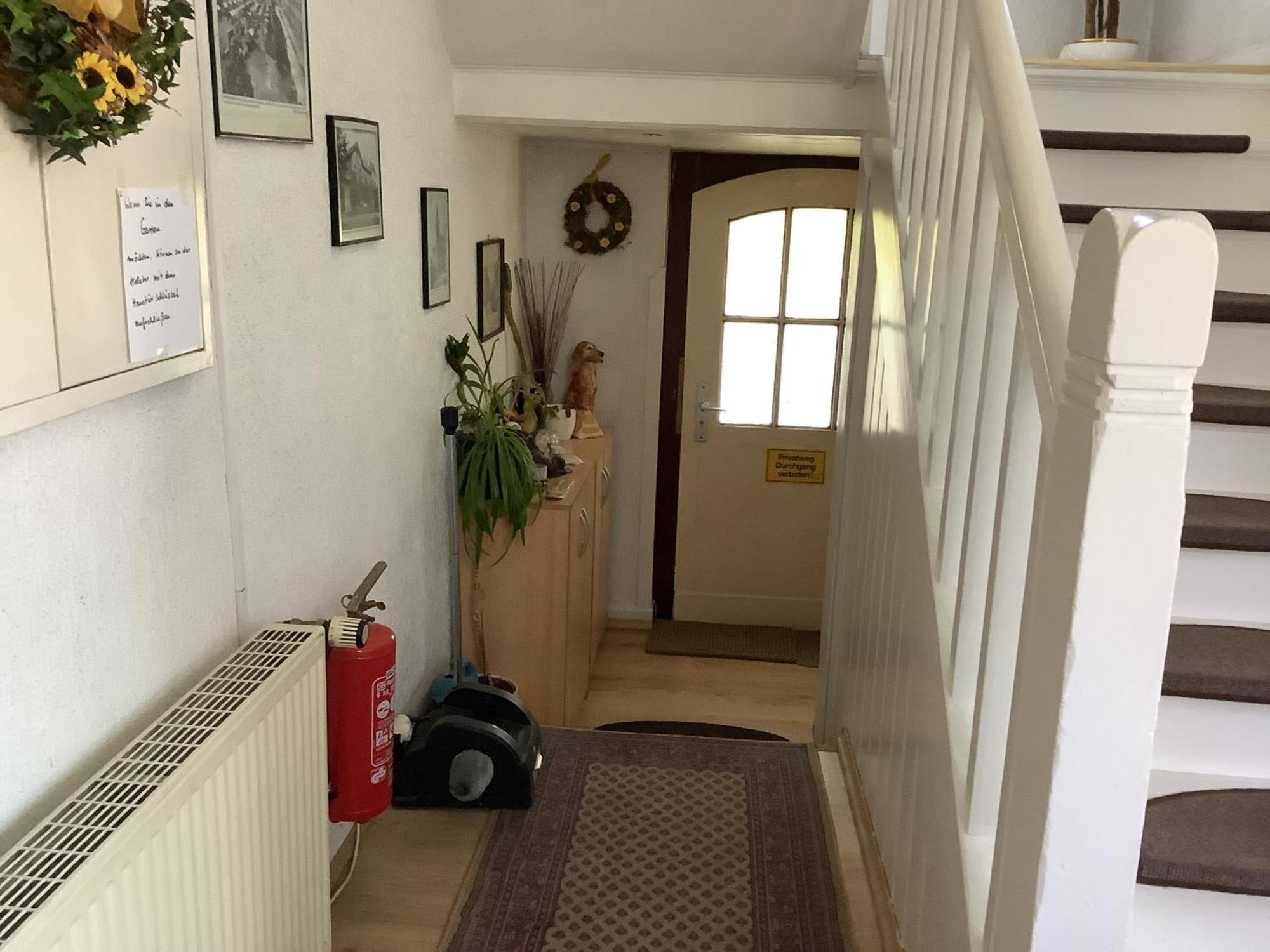 Schoenes Zimmer Im Seterant/Untergeschoss Есен Екстериор снимка
